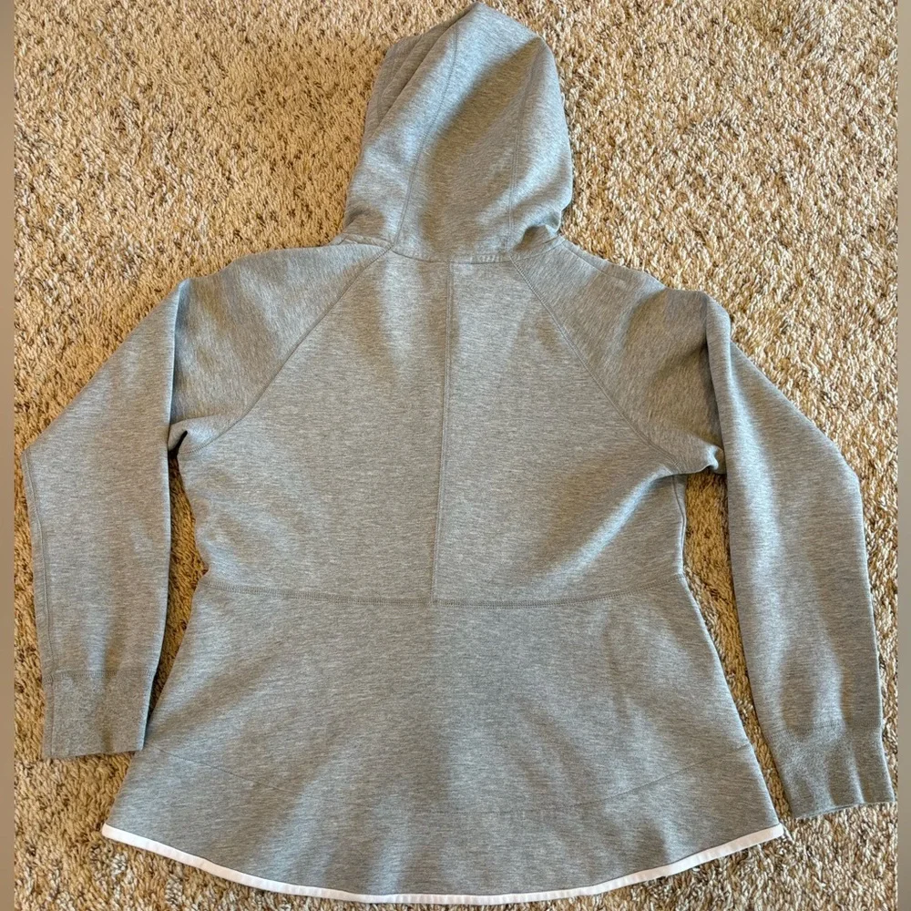 Nike Tech Jacket - Picture 4 of 6